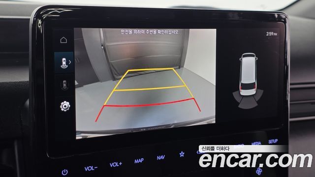 Hyundai Staria 2022 — photo 13