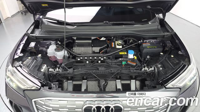 Audi Q4 e-tron 2026 — photo 6