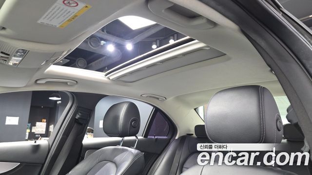 Mercedes-Benz C-Class 2015 — photo 16