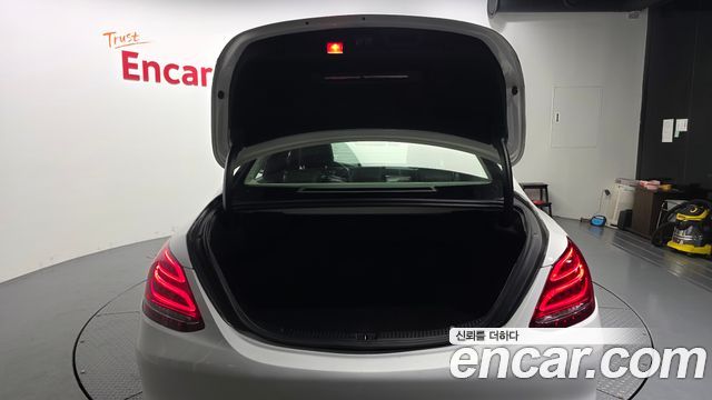 Mercedes-Benz C-Class 2015 — photo 20