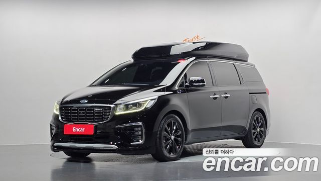 Kia Canival 2019 — photo 1