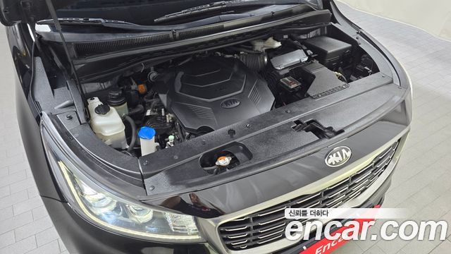 Kia Canival 2019 — photo 6
