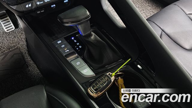 Hyundai AVANTE 2023 — photo 9