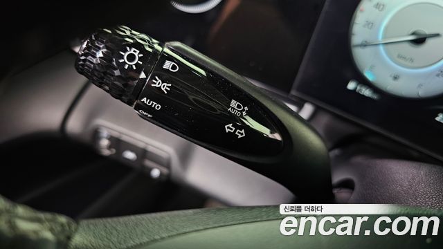 Hyundai AVANTE 2023 — photo 14