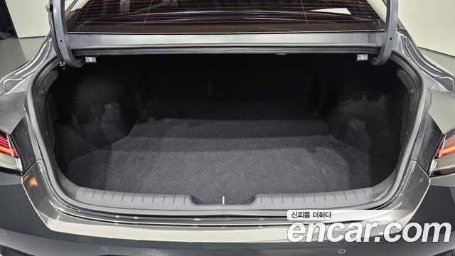 Hyundai AVANTE 2023 — photo 20