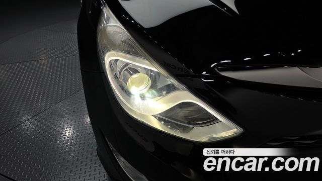 Hyundai Sonata 2014 — photo 8