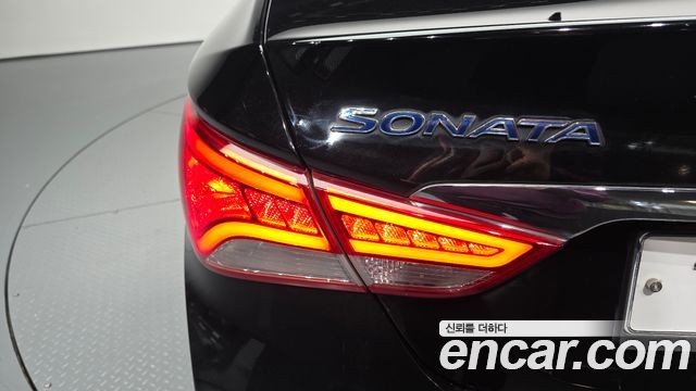 Hyundai Sonata 2014 — photo 9