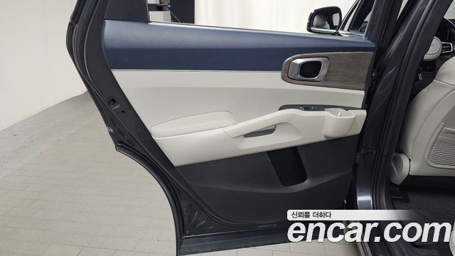 Kia Sorento 2022 — photo 15