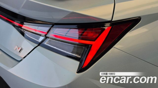 Hyundai AVANTE 2023 — photo 9