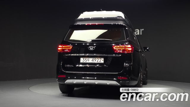 Kia Canival 2019 — photo 4