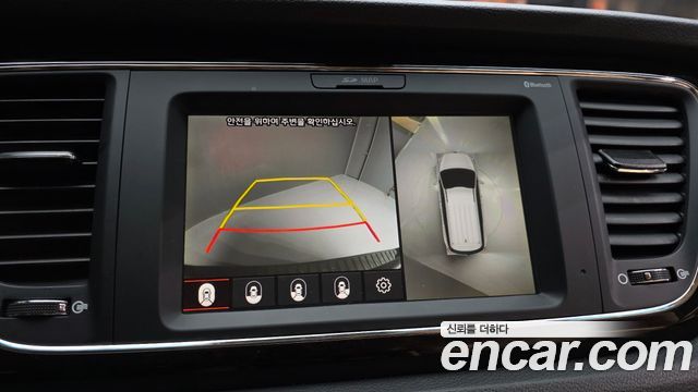 Kia Canival 2019 — photo 15