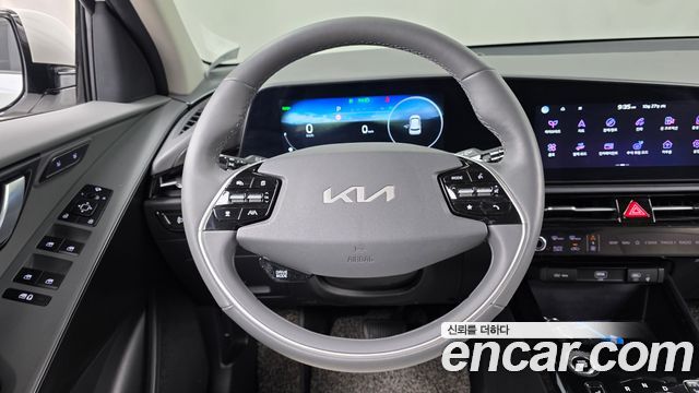 Kia Niro 2024 — photo 18
