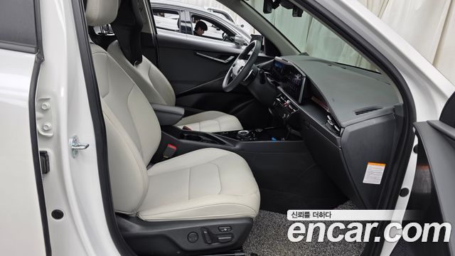 Kia Niro 2024 — photo 16