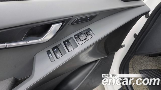Kia Niro 2024 — photo 30