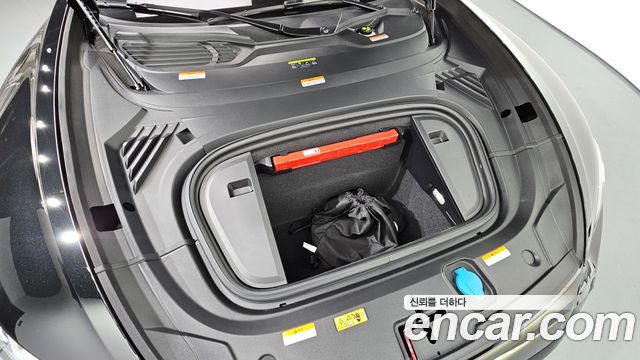Audi RS e-tron GT 2025 — photo 6