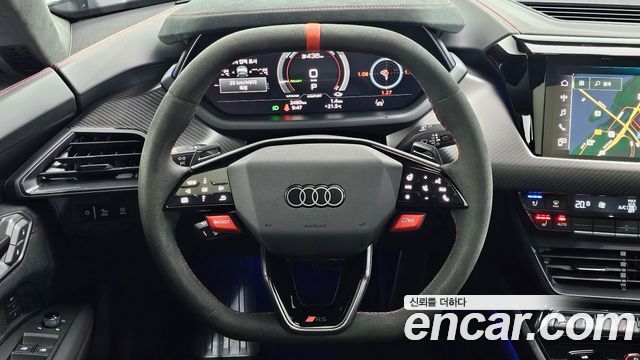 Audi RS e-tron GT 2025 — photo 13