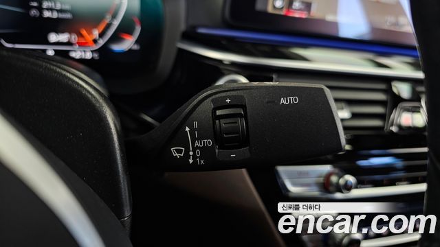 BMW Gran Turismo 2021 — photo 27