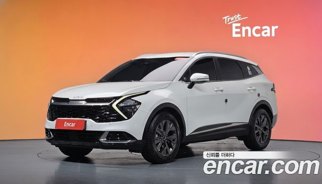 Kia Sportage 2022 — photo 1
