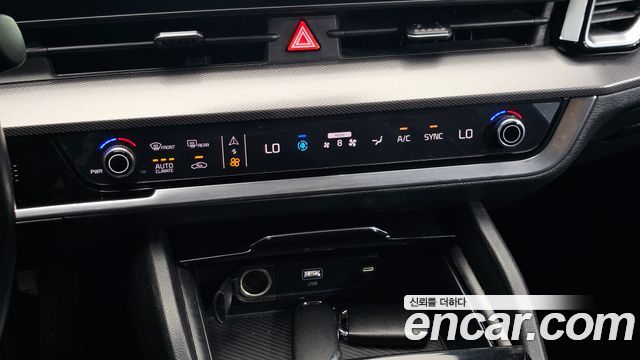 Kia Sportage 2022 — photo 28