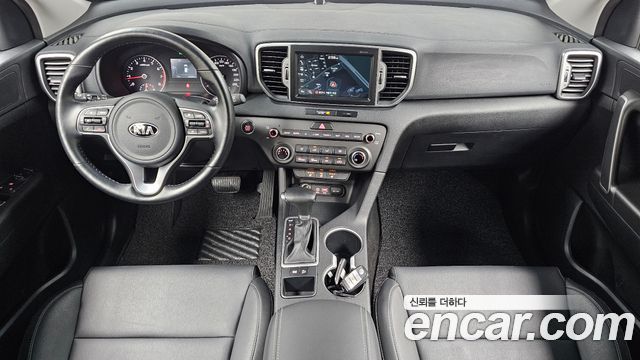 Kia Sportage 2018 — photo 10