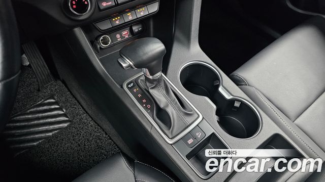 Kia Sportage 2018 — photo 12