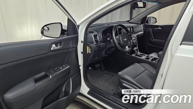 Kia Sportage 2018 — photo 13