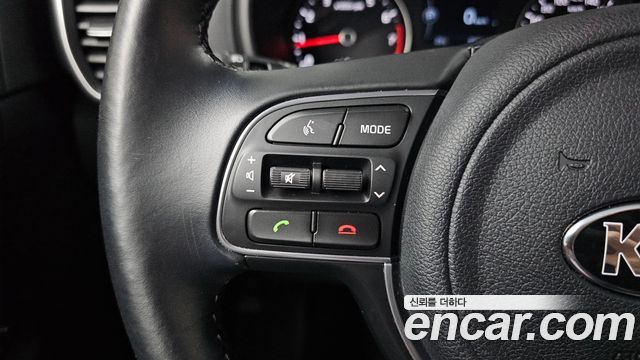 Kia Sportage 2018 — photo 23