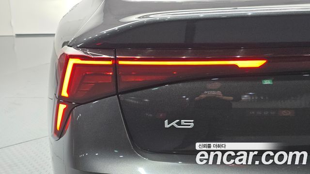 Kia K5 2025 — photo 9