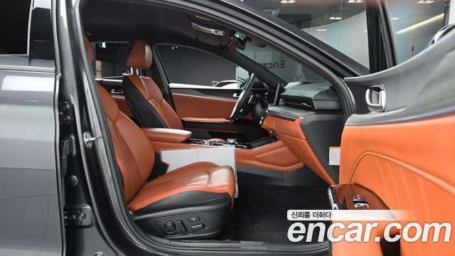 Kia K5 2025 — photo 16