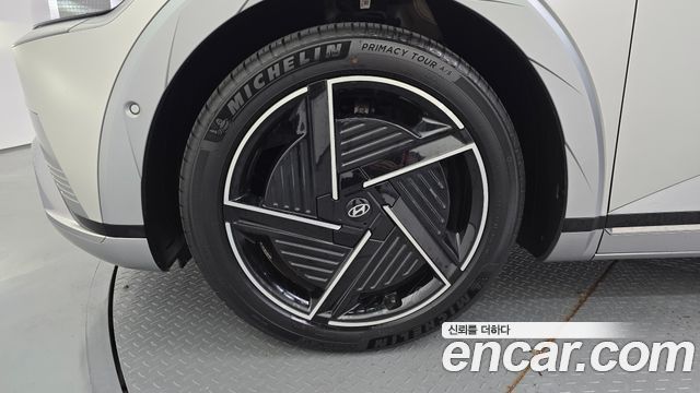 Hyundai Ioniq5 2025 — photo 5