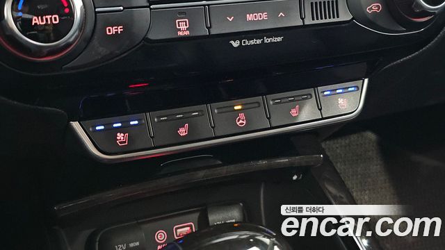Kia Sorento 2017 — photo 17