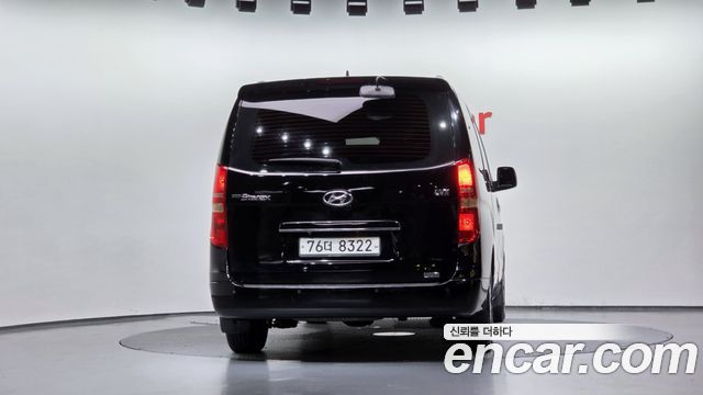 Hyundai Starex 2013 — photo 4