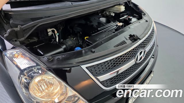 Hyundai Starex 2013 — photo 6