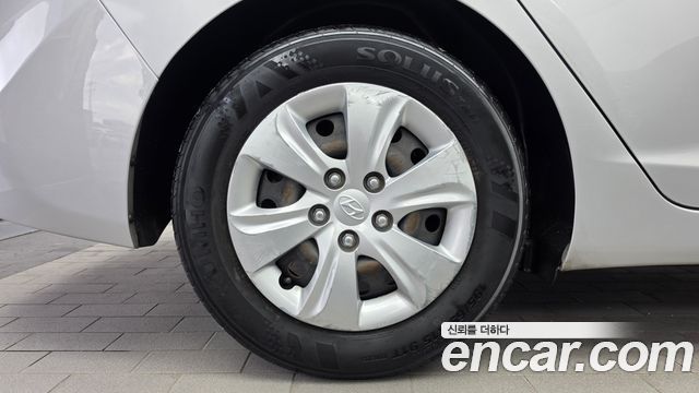 Hyundai AVANTE 2015 — photo 5