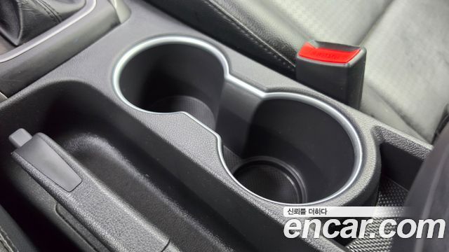 Hyundai AVANTE 2015 — photo 31
