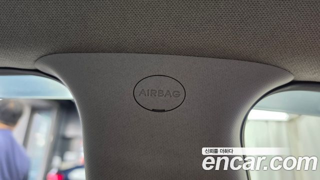 Hyundai AVANTE 2015 — photo 32