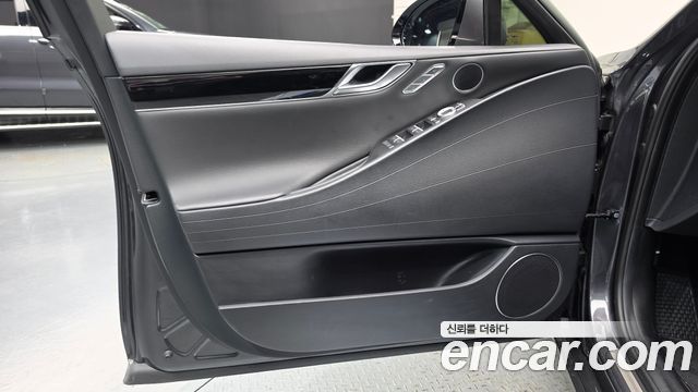 Genesis G80 2021 — photo 14
