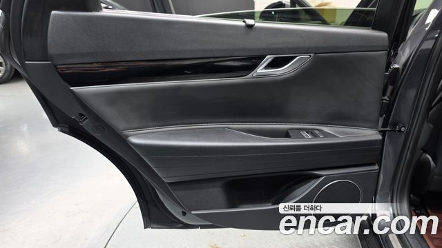 Genesis G80 2021 — photo 15
