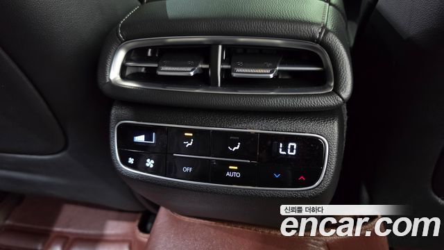 Genesis G80 2021 — photo 31