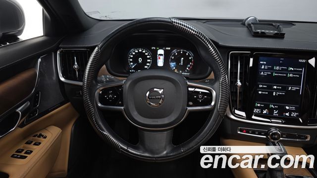 Volvo S90 2019 — photo 20