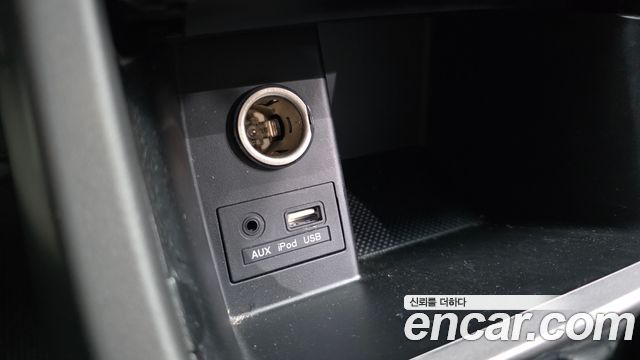 Hyundai AVANTE 2015 — photo 18