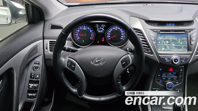 Hyundai AVANTE 2015 — photo 20