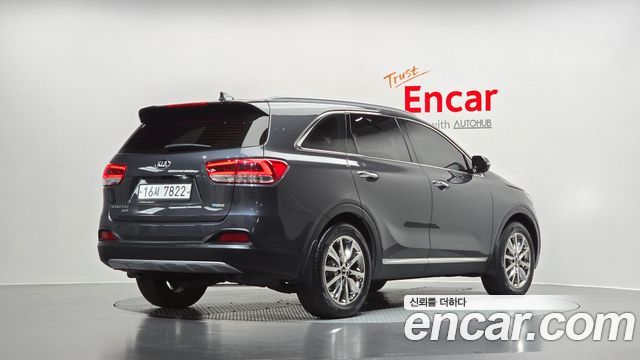 Kia Sorento 2015 — photo 2