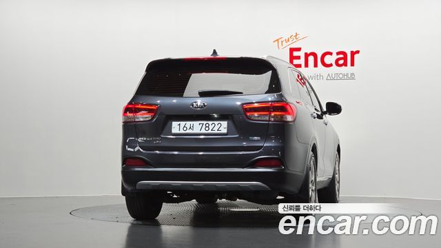 Kia Sorento 2015 — photo 4
