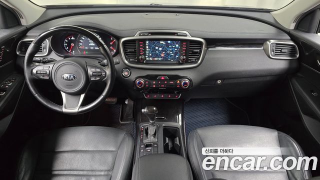 Kia Sorento 2015 — photo 10