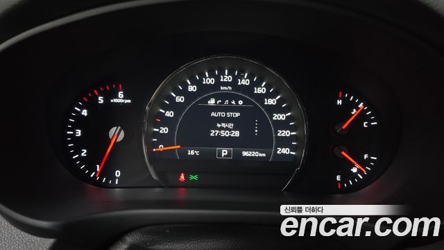 Kia Sorento 2015 — photo 11