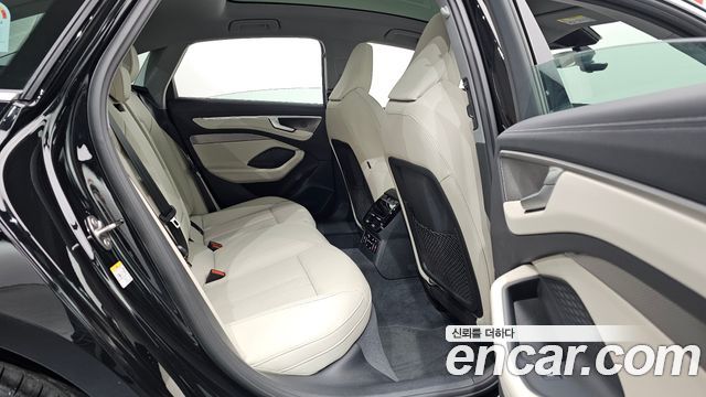 Audi A6 2026 — photo 12