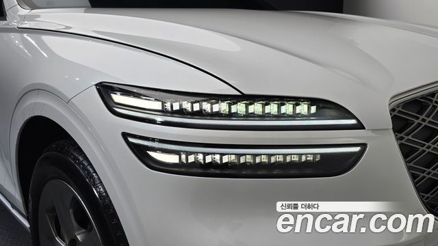 Genesis GV70 2026 — photo 8
