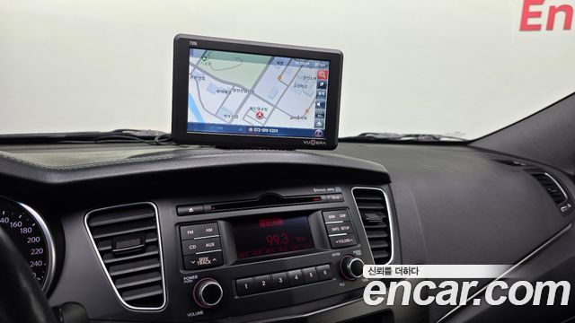 Kia K7 2012 — photo 20