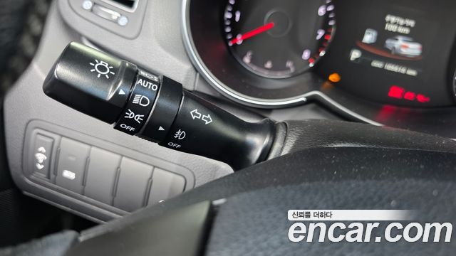 Kia K7 2012 — photo 29
